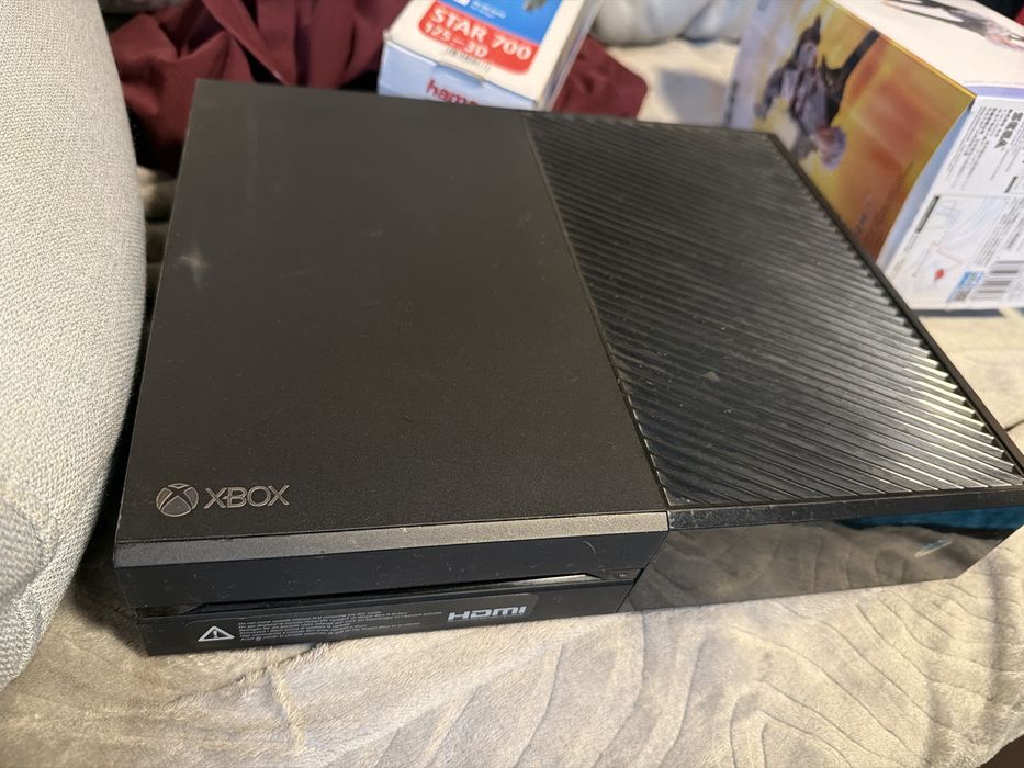 Vand xbox one perfect functional 2 manete de fecte