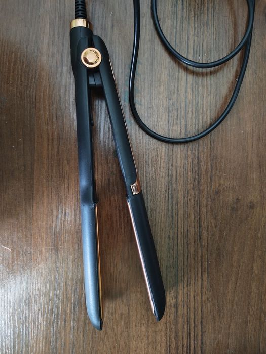 Утюжок для волос