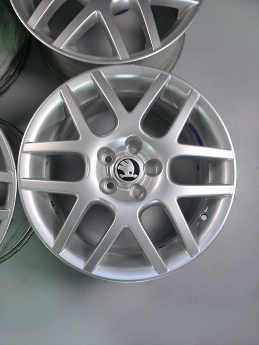 4 Jante Aliaj 5x100 16'' OEM VW Golf 4 VW T-Cross VW Taigo / Skoda Fabia Kamiq Rapid Scala - 6.5J ET 42 !