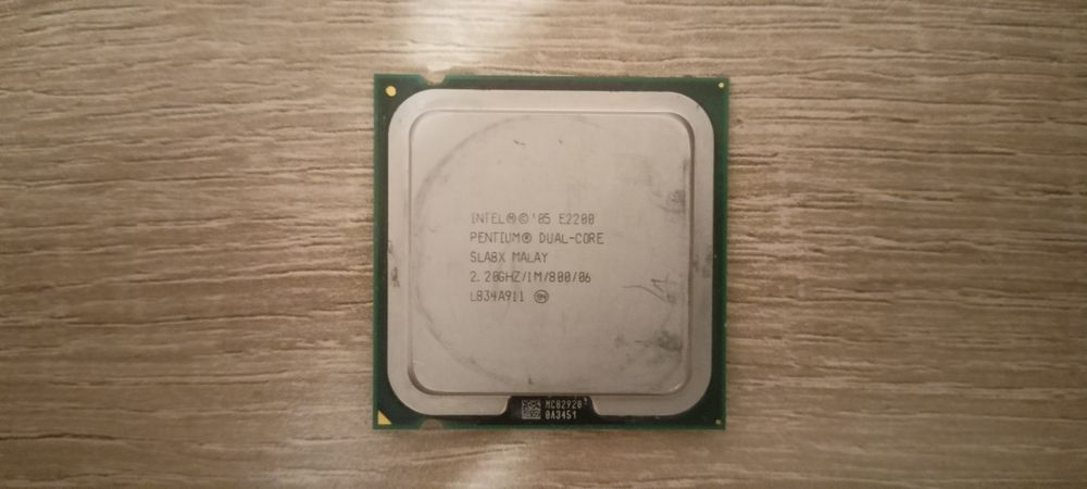 Процесор Intel pentium dual-core E2200 2.2 ghz
