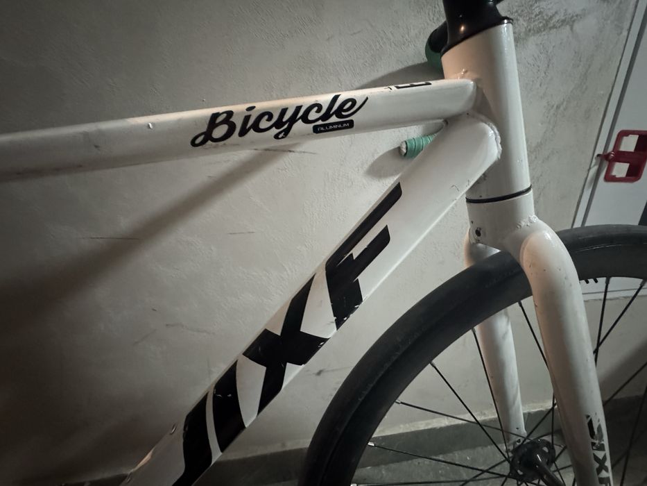 Фикс (JIXF) белый рамма  М