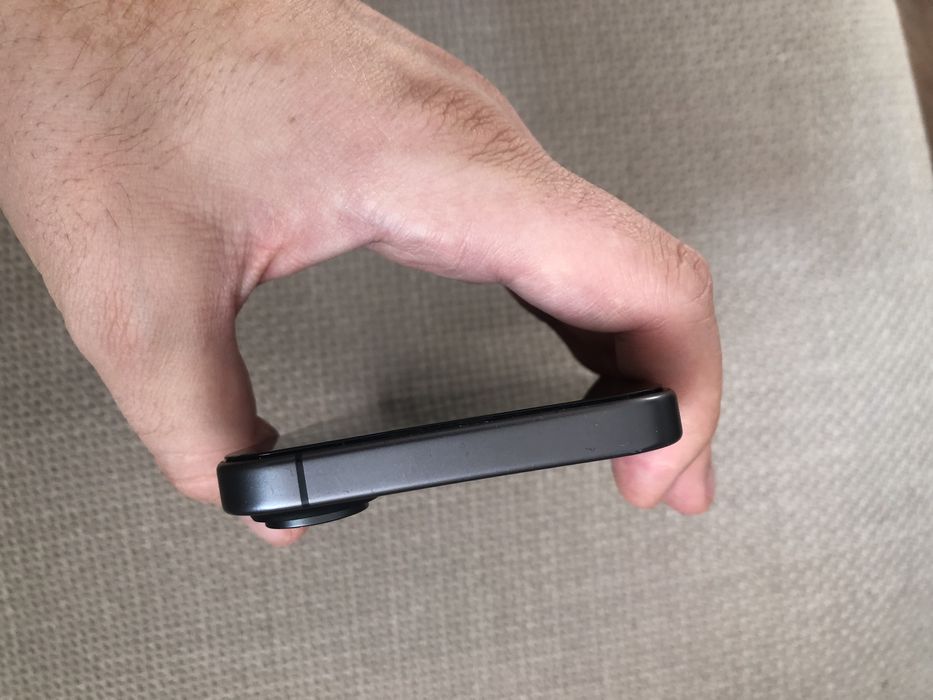 Vand iPhone 17 Black - 256 GB - 100% Bat - Cutie