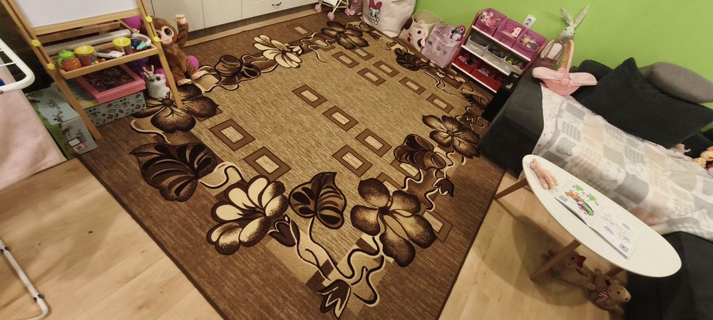 Мокетени килими 240 х 310см