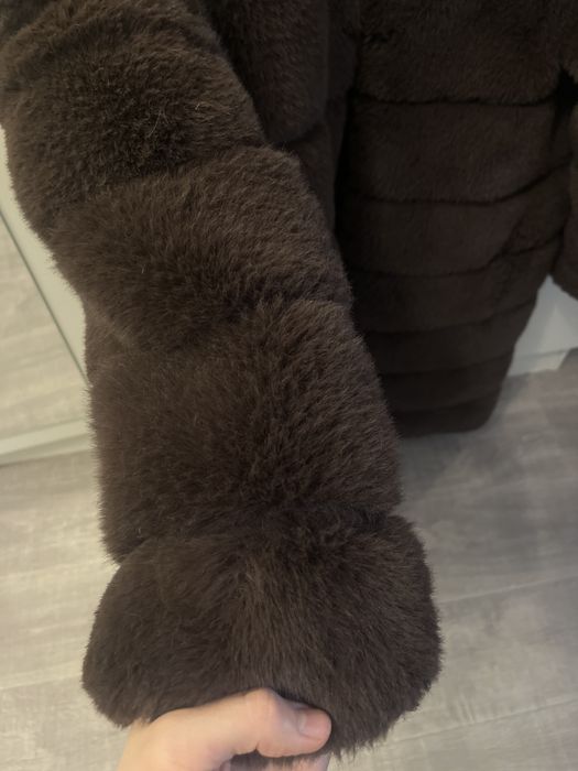 Продам натуральные шубы дешево