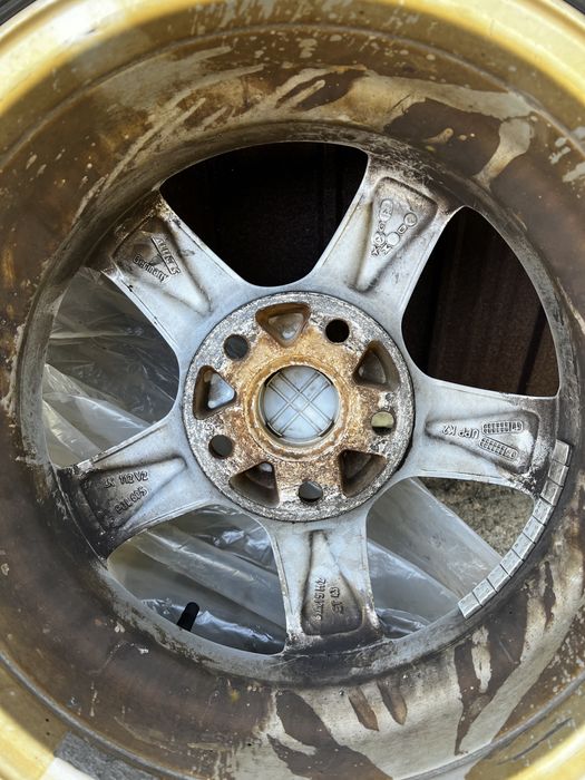 Jante aluminiu Vw Audi Skoda Seat 5x112 R15 cu cauciucuri ca noi de iarna 195/65 R15