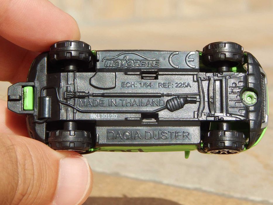 Macheta Dacia Duster 2 (HM) prefacelift 2017 scara 1:64 Majorette