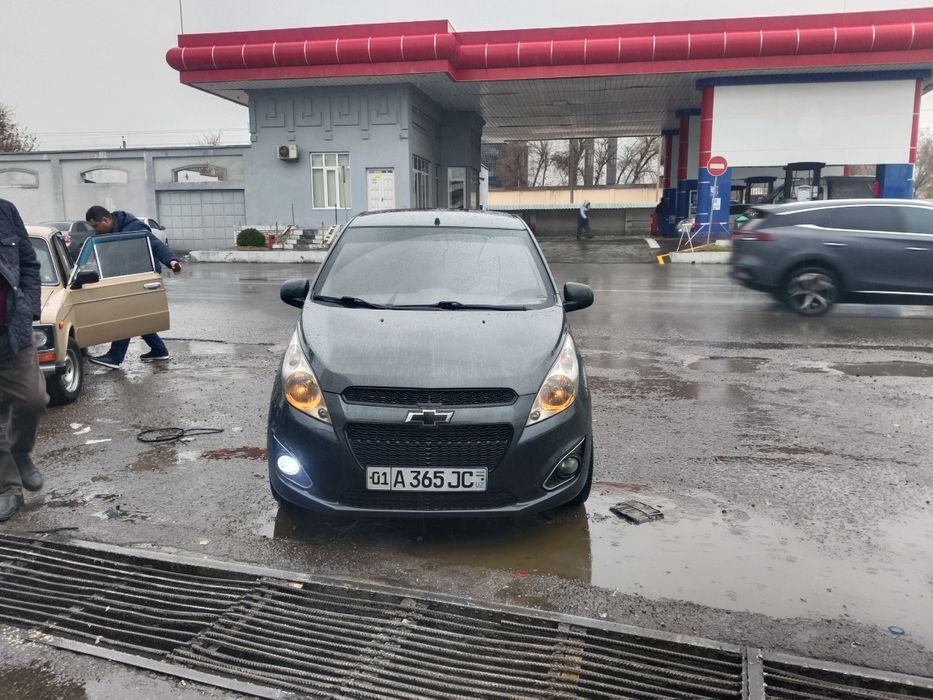 Spark 2018 yil sotiladi matori 1.25