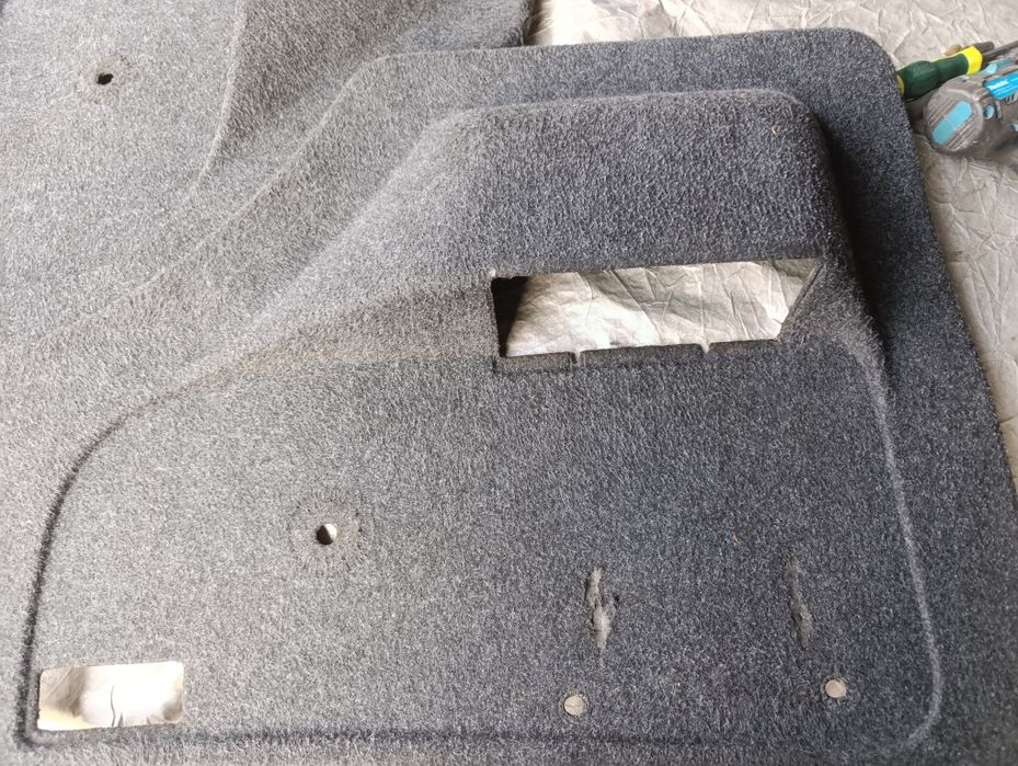 Обшивки двери на газель пара