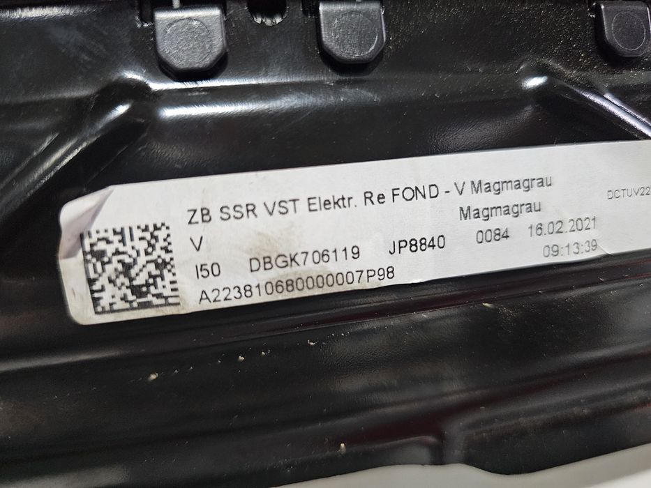 Parasolar usa dreapta spate Mercedes S Class W223 Long cod A2238106800