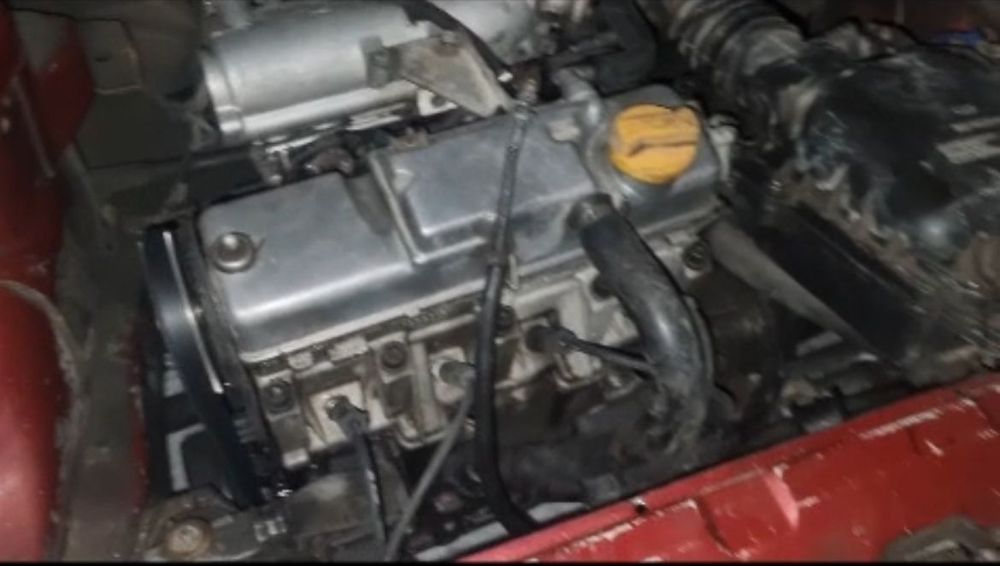 Продам ваз 2111 запчасти