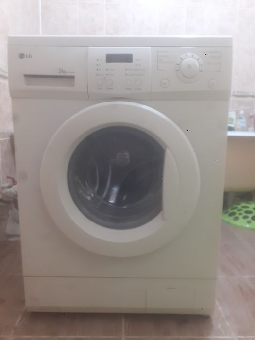 Продаётся стиральная машина LG
