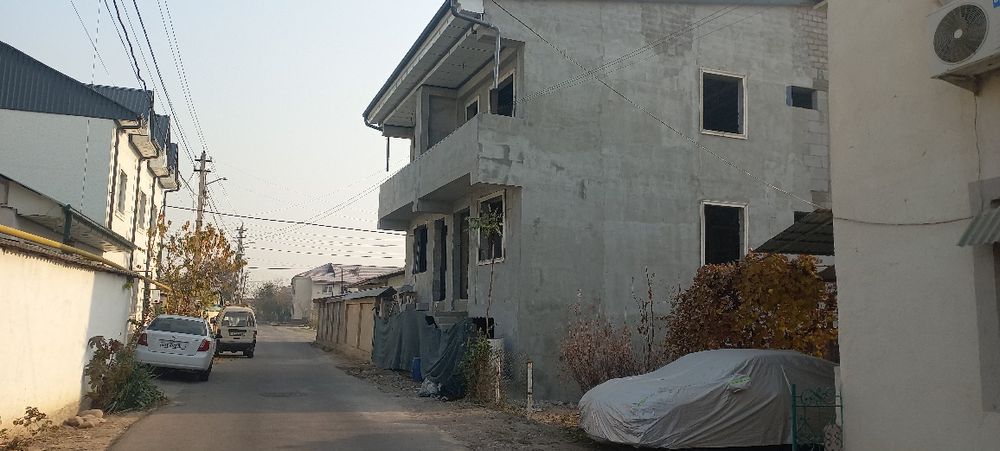 Bektemir rovd kochada uy sotiladi