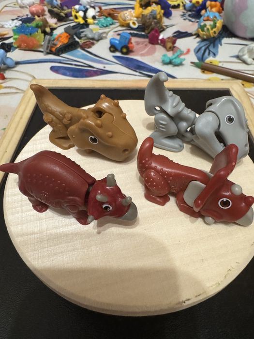 Киндер енотики динозавры акулята