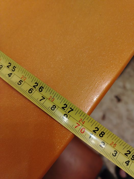 Стол и 4 стула...