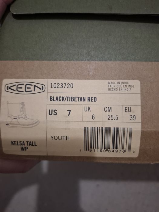 Водоустойчиви апрески/ботуши KEEN