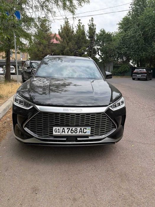 BYD song plus AWD