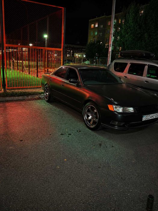 Продам машину Toyota mark 2