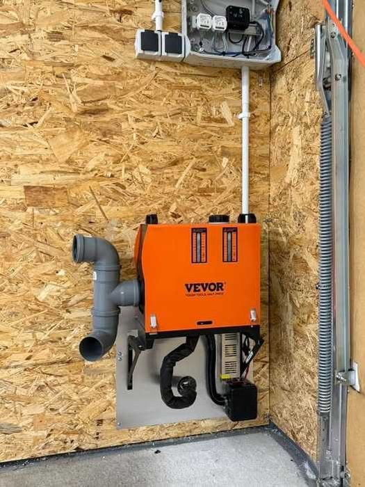 Sirocou 8kw 12v 24v 220v 15a Rezervor 5L Termostat Consum 0.1-0.5 L/h