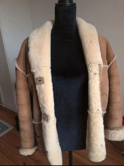 Кожухче от агнешка кожа бежово  S
