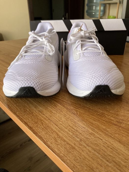 Мъжки оригинални маратонки Adidas Response Runner U