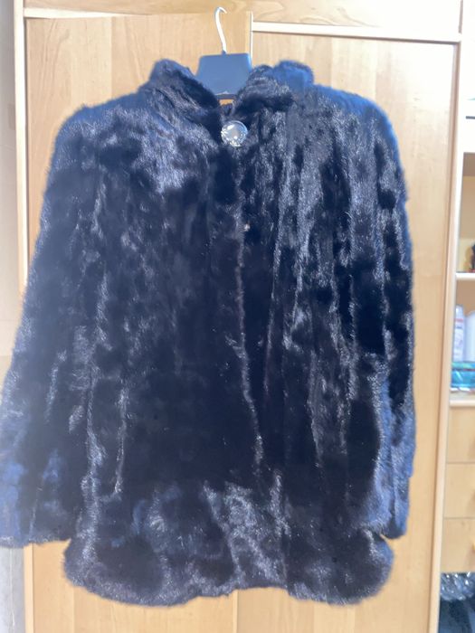Продам норковую полушубу