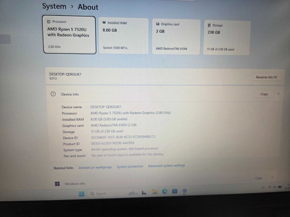 Laptop LENOVO V15 G4 AMN - AMD Ryzen 5 7520U