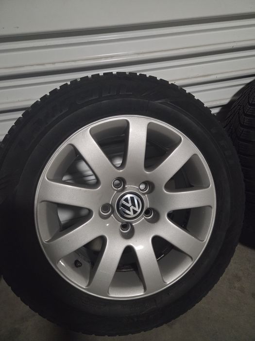 Джанти 15" 5x112 7J ET37 със зимни гуми 195/65R15 | VW AUDI SEAT SKODA