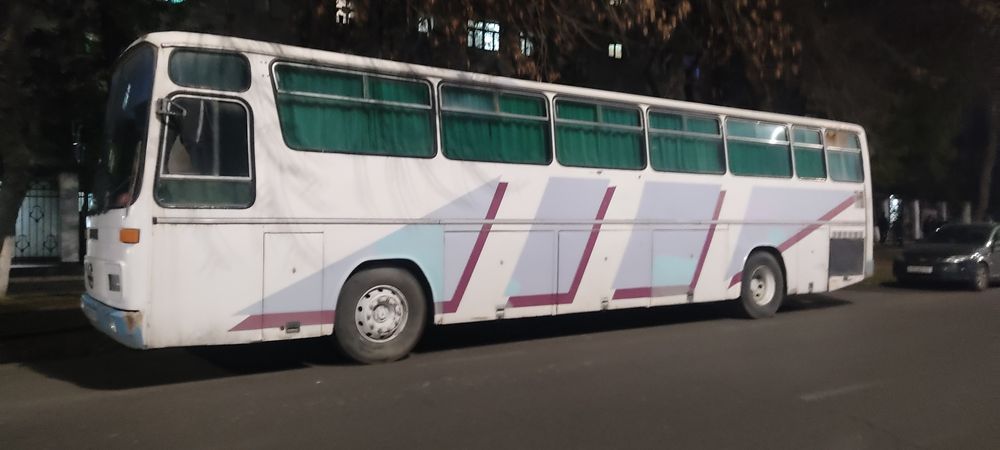 Mercedes-Benz TURFETISKIY 55 месталик SOTILADI