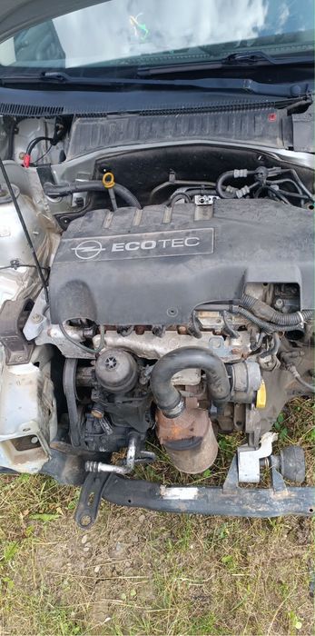Dezmembrez Opel Combo 1.3 ecotec Euro 4