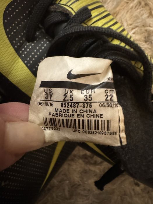 Adidasi fotbal NIKE nr 35 OFERTA!!