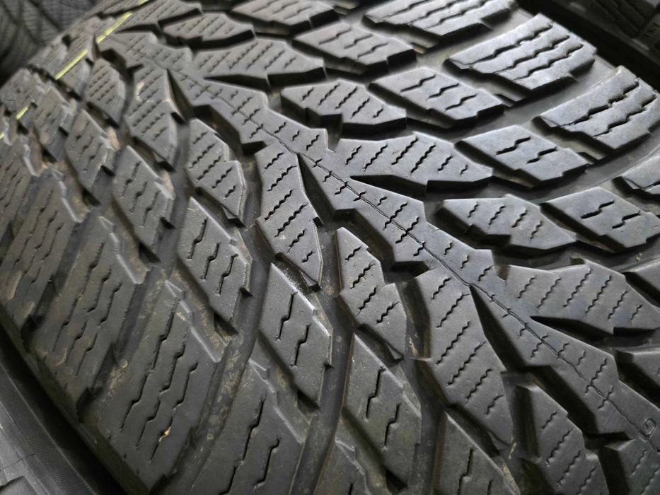 4бр Зимни гуми 215 60 16 - Nokian - DOT 2023