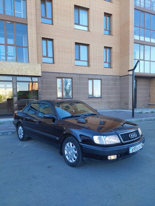 Продам  Audi 100