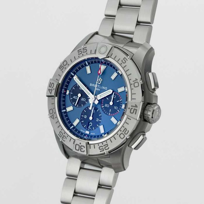 Breitling Super Avenger B01 Chronograph 46mm Titanium EB0148101C1E1
