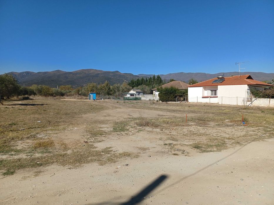 Продава парцел с площ 800 м2 в регулация в Паралия Врасна, Гърция