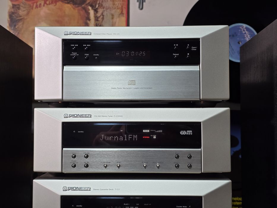 Linie audio PIONEER C5, boxe JBL LX-300 MK2, hifi stereo