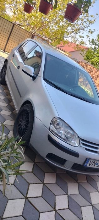 VOLKSWAGEN Golf 2005 — imagine 3