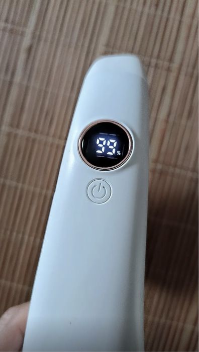 Трендовые и стильные вентиляторы на шею