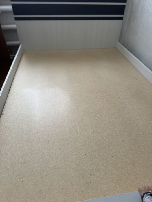 Продам двухспальную кровать