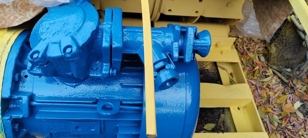 Продам лебедку Лс30пма2