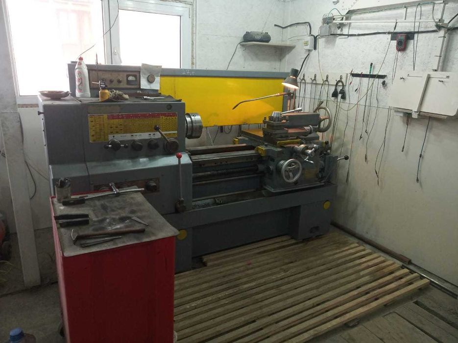 Токарь ,Токарные работы.