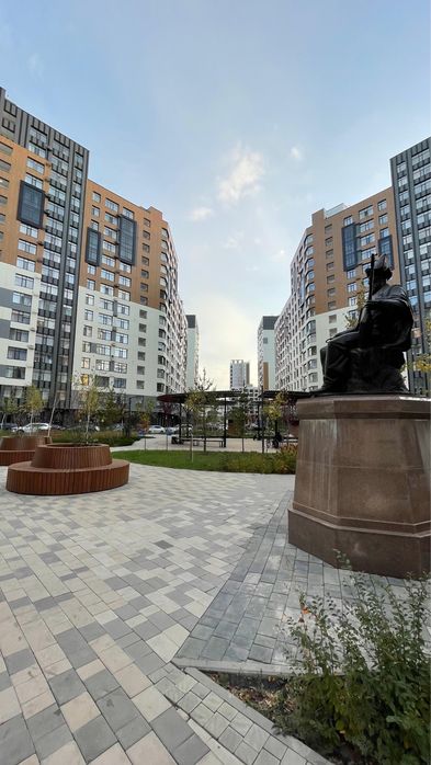 Продам 1 комнатную квартиру 42 м2.
