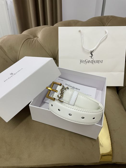 Curea in cutie, saculet si punga