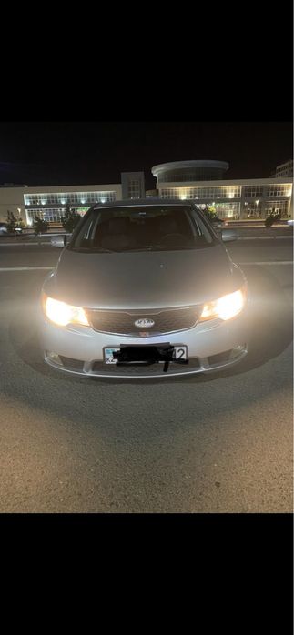 Продается KIA 2012 года Казак Номер