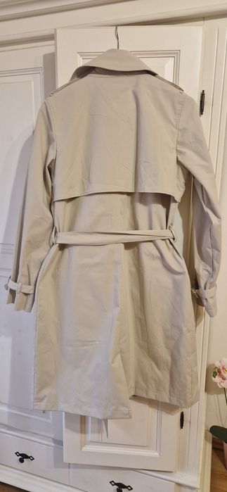 Trench Iconic by Marina Hoermanseder