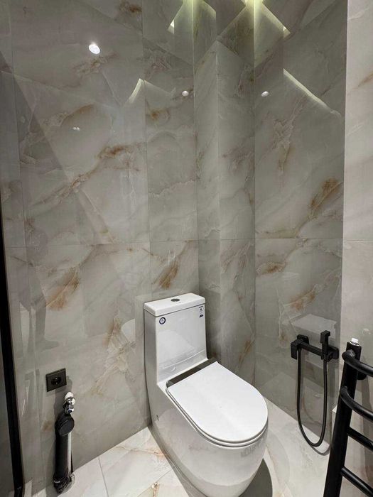 Срочно!! 2* ком с ремонтом 2/9/13 ЖК «Imperial Сlub City» вид во двор