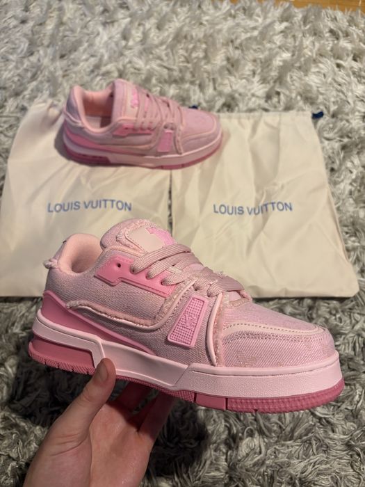 Papuci Louis Vuitton