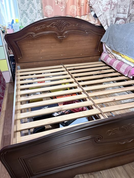 Кровать двухспальняя