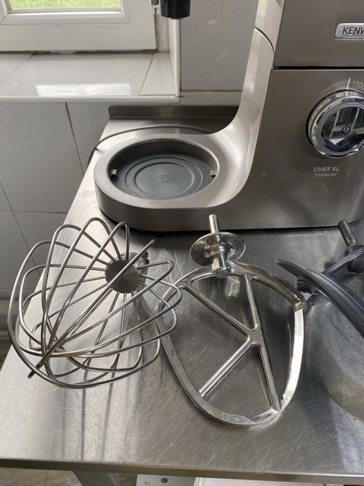 Миксер планетарный Kenwood