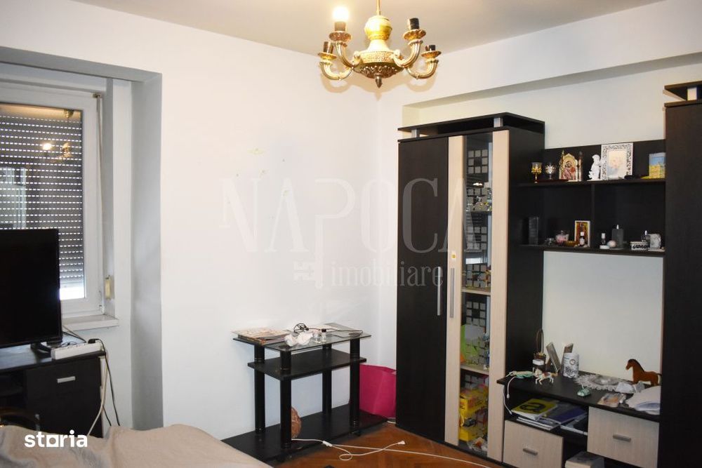 Apartament 4 camere de vanzare in Centru Oradea, Oradea