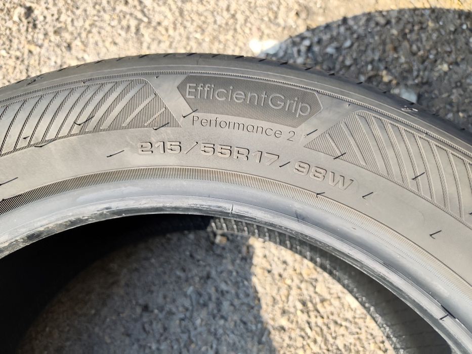 215/55/17" 2бр Good year efficient grip performance, dot1422,7mm